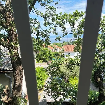 Moro Apartment