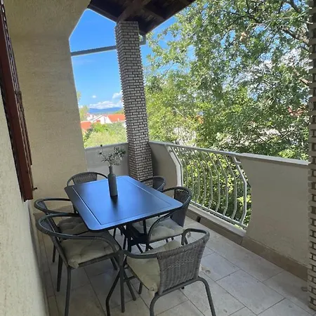 Moro Apartment *