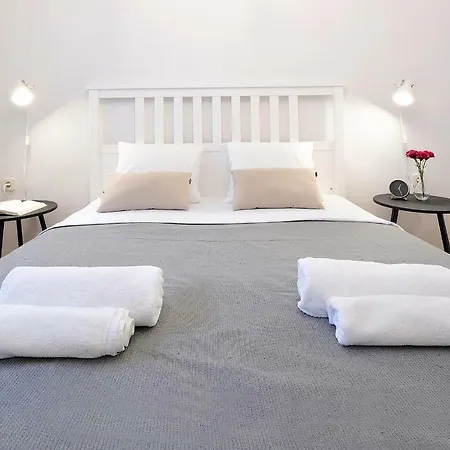 Moro Apartment *